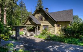 Mclay Heritage Guest House